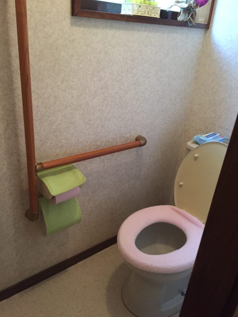 佐世保市吉井町Ｉ様邸　トイレ便器交換工事・クッションフロア貼り替え工事の施工前①