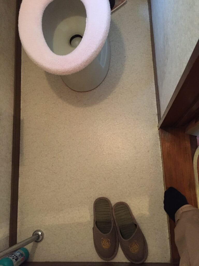 佐世保市吉井町Ｉ様邸　トイレ便器交換工事・クッションフロア貼り替え工事の施工前②