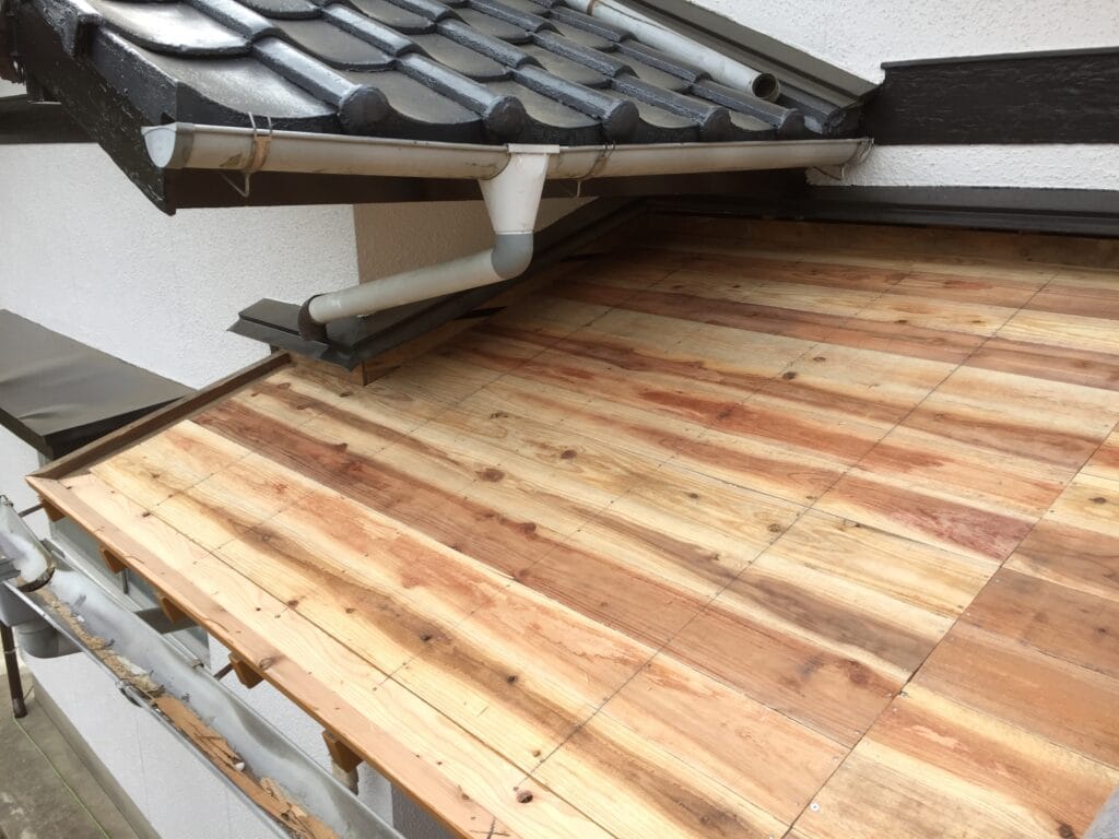 佐世保市吉井町Ｍ様邸　新規野地板張り工事